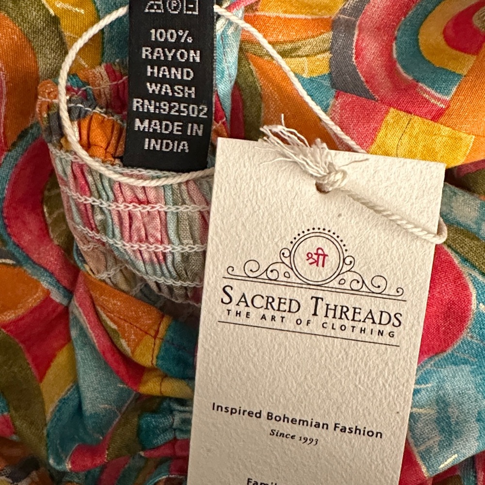 L/XL Sacred Threads Multicolor Abstract Blouse. TURQ 01. 225163 - Picture 3 of 4